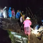 dapur dan kandang ayam di Kajongan diterjang longsor. (Foto : Dok Pemdes Kajongan)