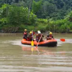 pencarian korban hanyut