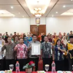 Pemkab Cilacap melalui Dinkes KB menggelar Evaluasi Penyelenggaraan Kabupaten/Kota Sehat (KKS) Tahun 2025 di Hotel Sindoro, Jumat (5/12/2025).