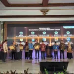 Badan Pengembangan Sumber Daya Manusia Daerah (BPSDMD) Jawa Tengah menggelar Bangkom Jateng Awards 2025.di Gedung Sasana Widya Praja, Semarang, Rabu (17/12/2025). (Foto: Dinkominfo Cilacap)