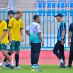 Sekretaris Daerah (Sekda) Cilacap, Sadmoko Danardono, menyempatkan diri hadir langsung ke stadion untuk memantau sesi latihan anak asuh MH Yahya, Sabtu (27/12/2025). (Foto: Tim Media Wijayakusuma FC)