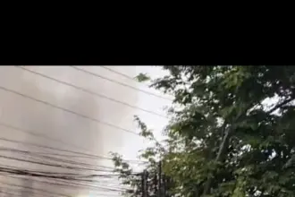 Kebakaran Hebat di Purwokerto! Api Lahap Bangunan Kantor dalam Hitungan Menit