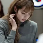 Lisa BLACKPINK, resmi memasuki fase baru dalam kariernya. Bintang K-pop tersebut akan melakukan debut layar lebarnya lewat film aksi berjudul Extraction: Taigo.