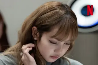 Lisa BLACKPINK, resmi memasuki fase baru dalam kariernya. Bintang K-pop tersebut akan melakukan debut layar lebarnya lewat film aksi berjudul Extraction: Taigo.