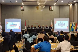 Rakerkab KONI Kabupaten Cilacap di Hotel Aston In Cilacap. (Faiz Ardani).