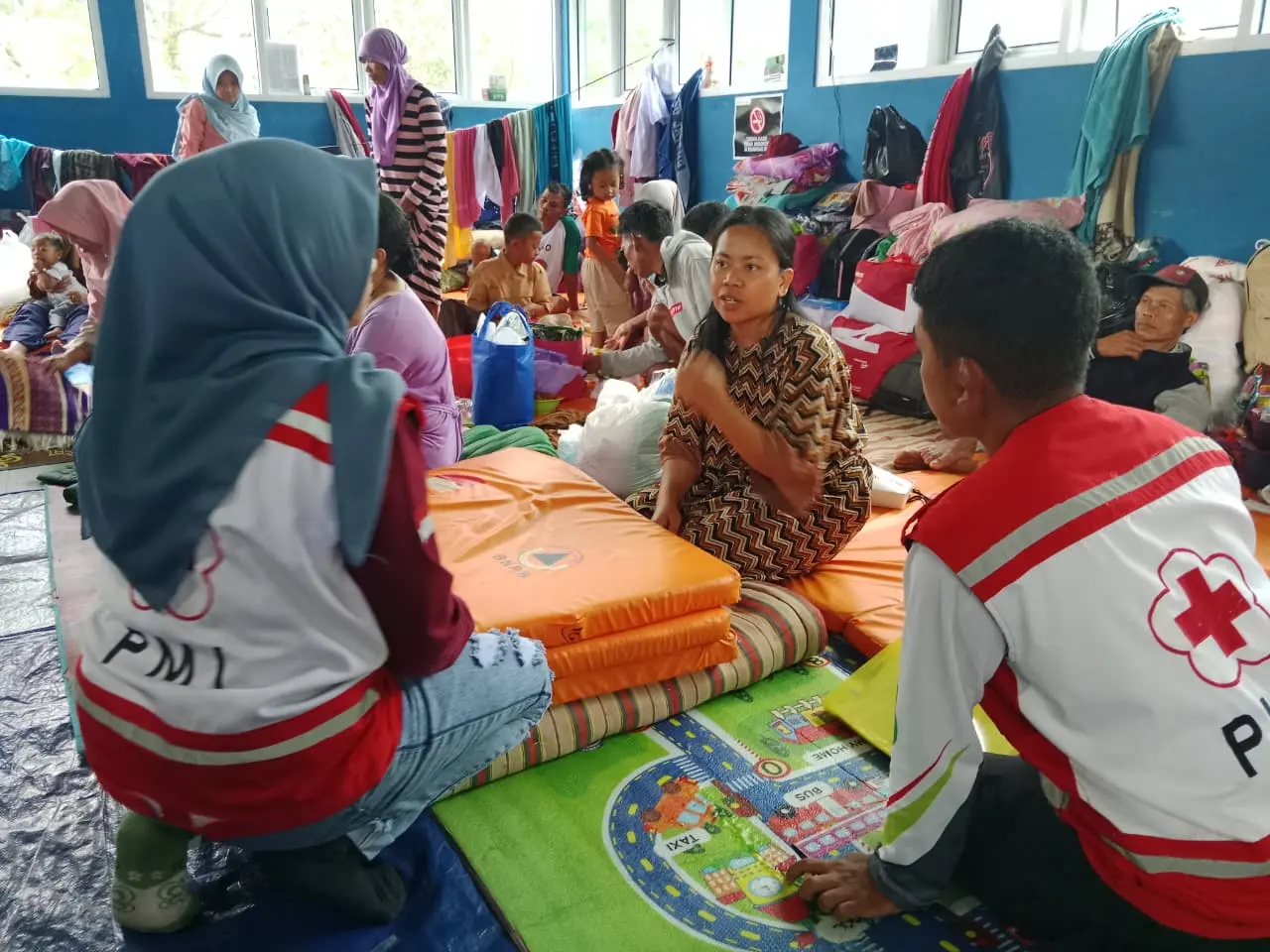 Pengungsi Korban Longsor Pandanarum