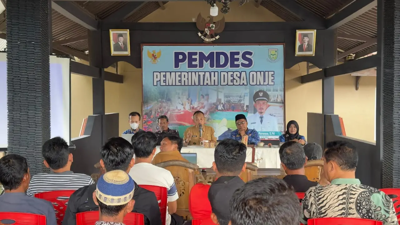 Pemdes Onje Sosialisasi Terbuka Penyaluran Bansos
