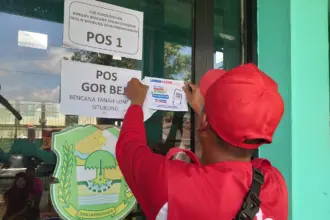 Bantuan korban longsor