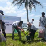 Tanam pohon untuk konservasi