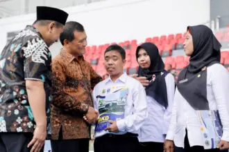 Terima SK PPPK Paruh Waktu