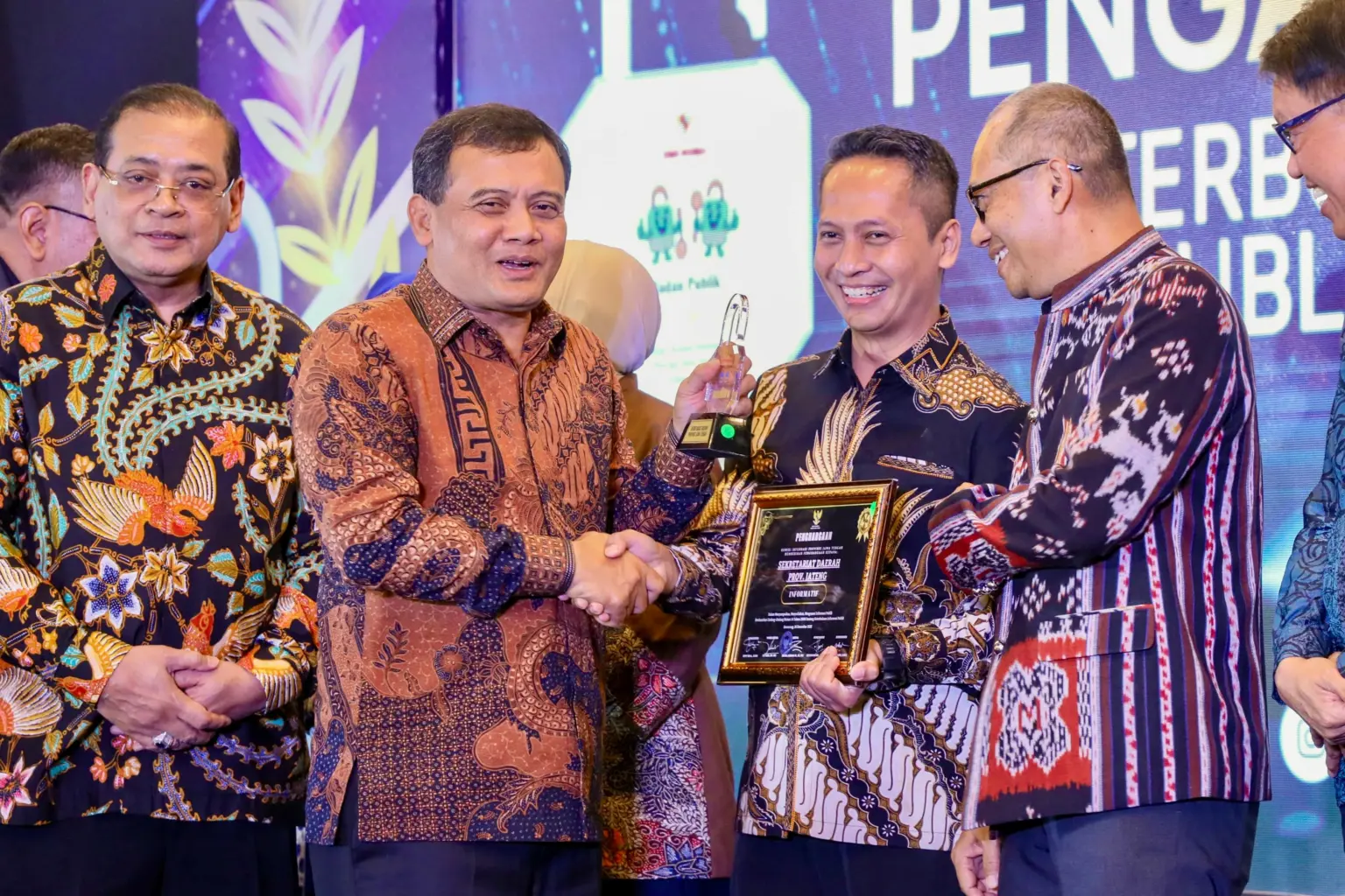 Malam anugerah keterbukaan informasi