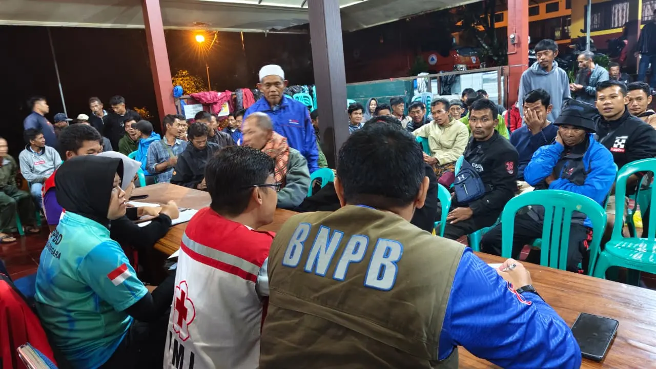 Salurkan BLT tahap III