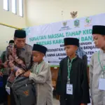 Peserta sunatan massal