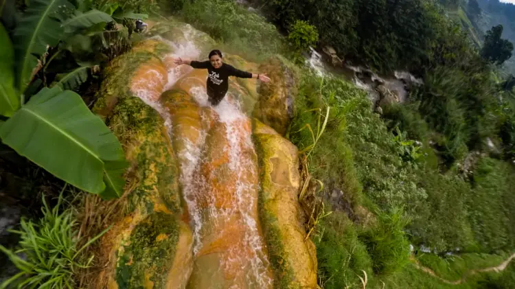 Wisata Unik Curug Merawu