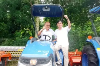 Bantuan traktor wamentan
