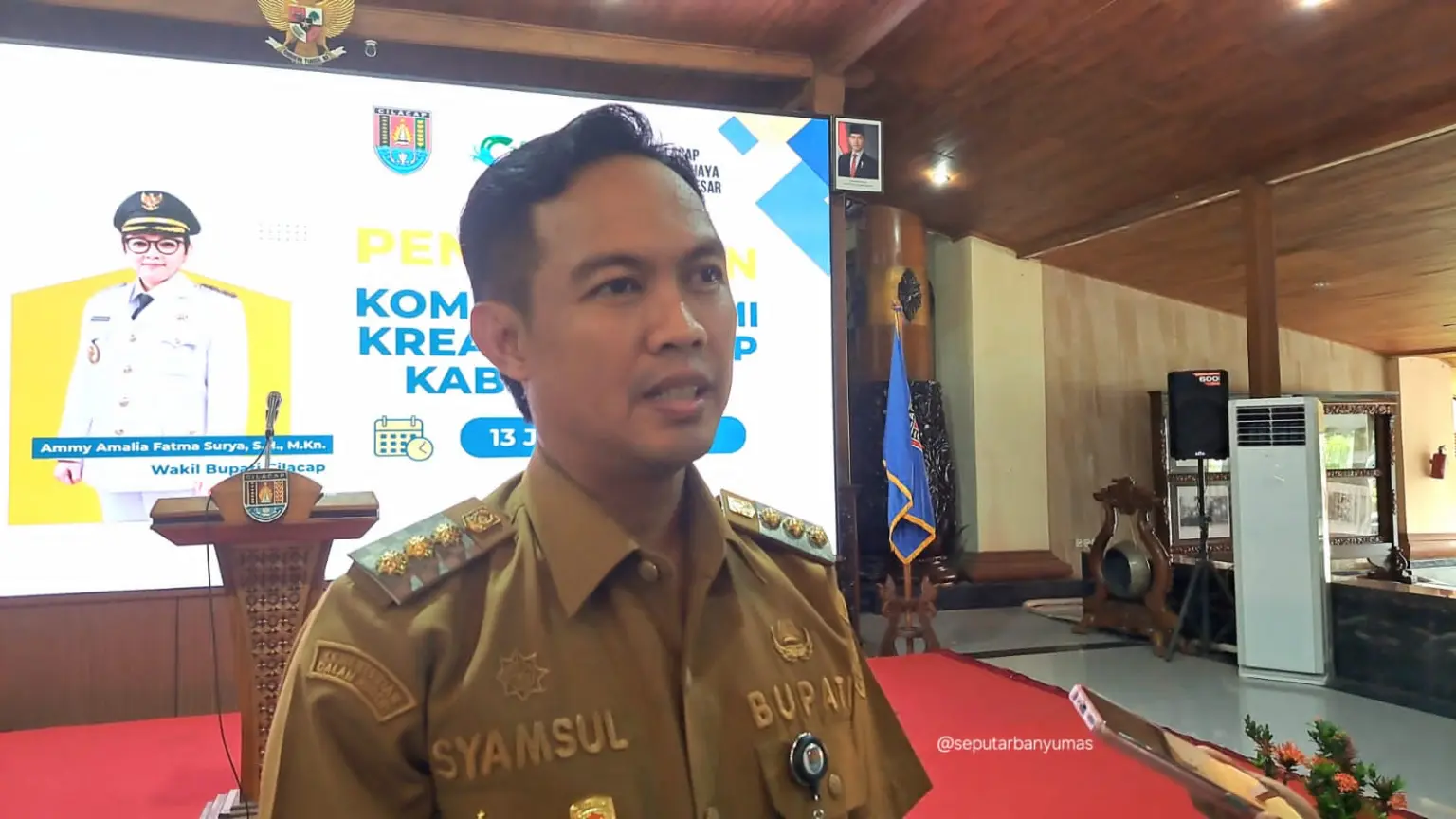 Bupati Cilacap Syamsul Aulia Rachman