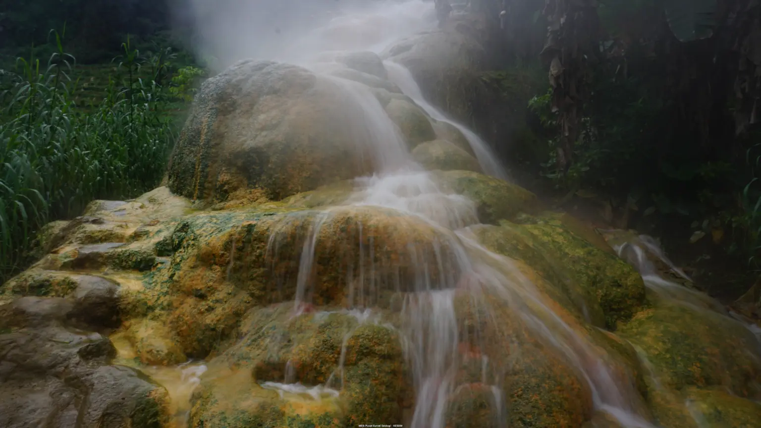 Air Panas Giritirta Jadi Objek Wisata Unik di Banjarnegara