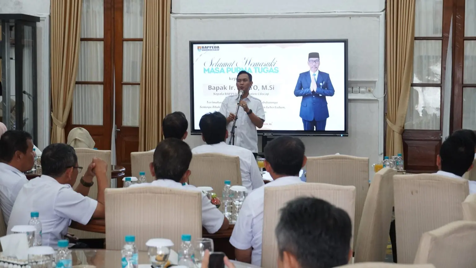 Bupati Cilacap, Syamsul Auliya Rachman mengajak seluruh pejabat di lingkungan Pemkab Cilacap untuk menjaga integritas dalam membangun daerah. (Foto: Dinkominfo Cilacap)