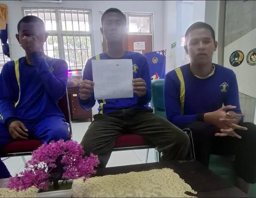 Surat dari Balik Jeruji oleh Tiga Aktivis Remaja di Lapas Purwokerto