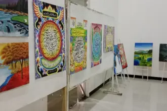 Karya siswa dipamerkan dalam Smansabara Art Festival