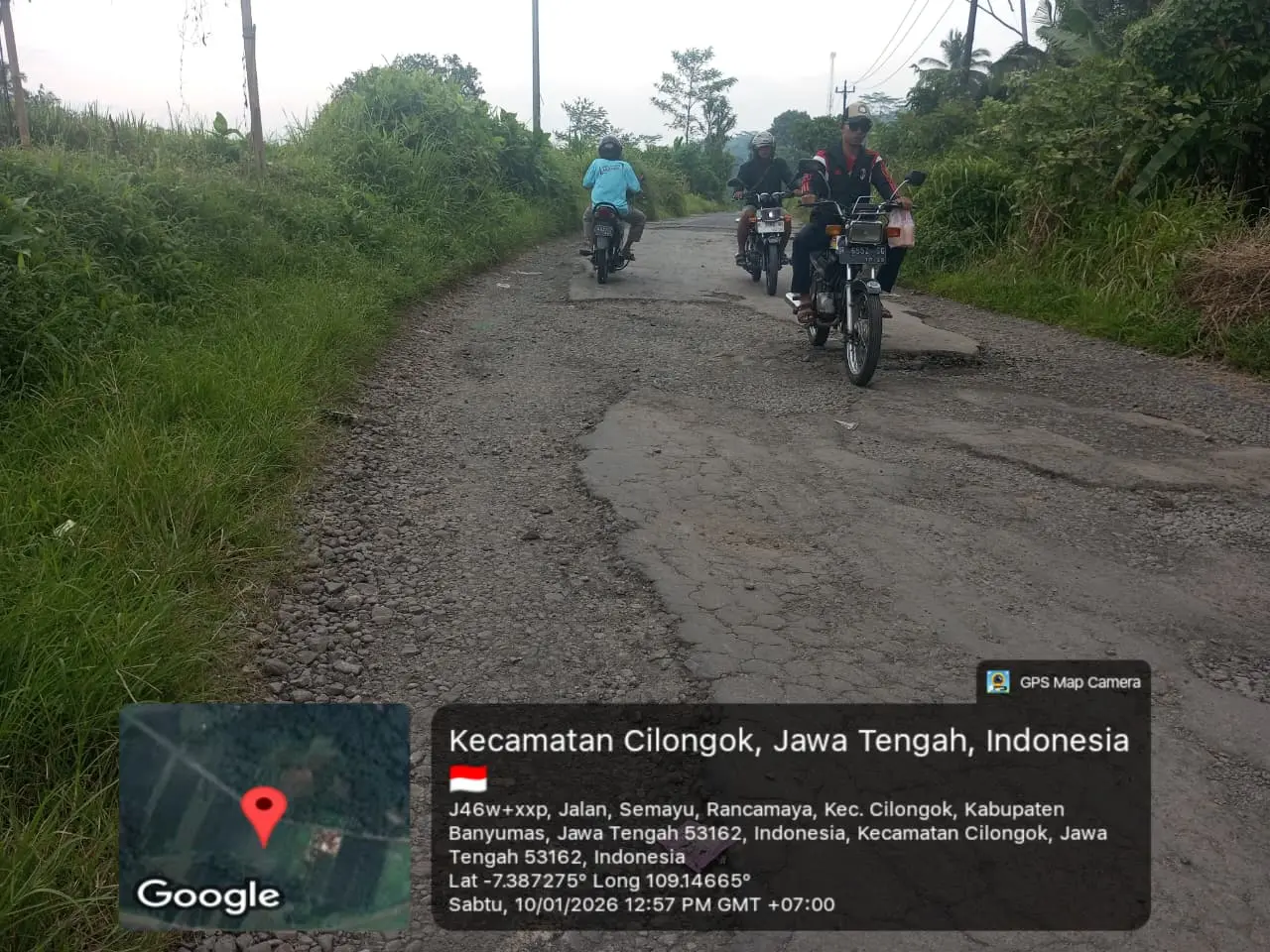 Jalan penghubung rancamaya gunung lurah