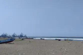 Pantai menganti cilacap