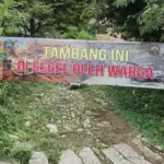 Masyarakat Tutup Paksa Lokasi Penambangan Di Desa Baseh