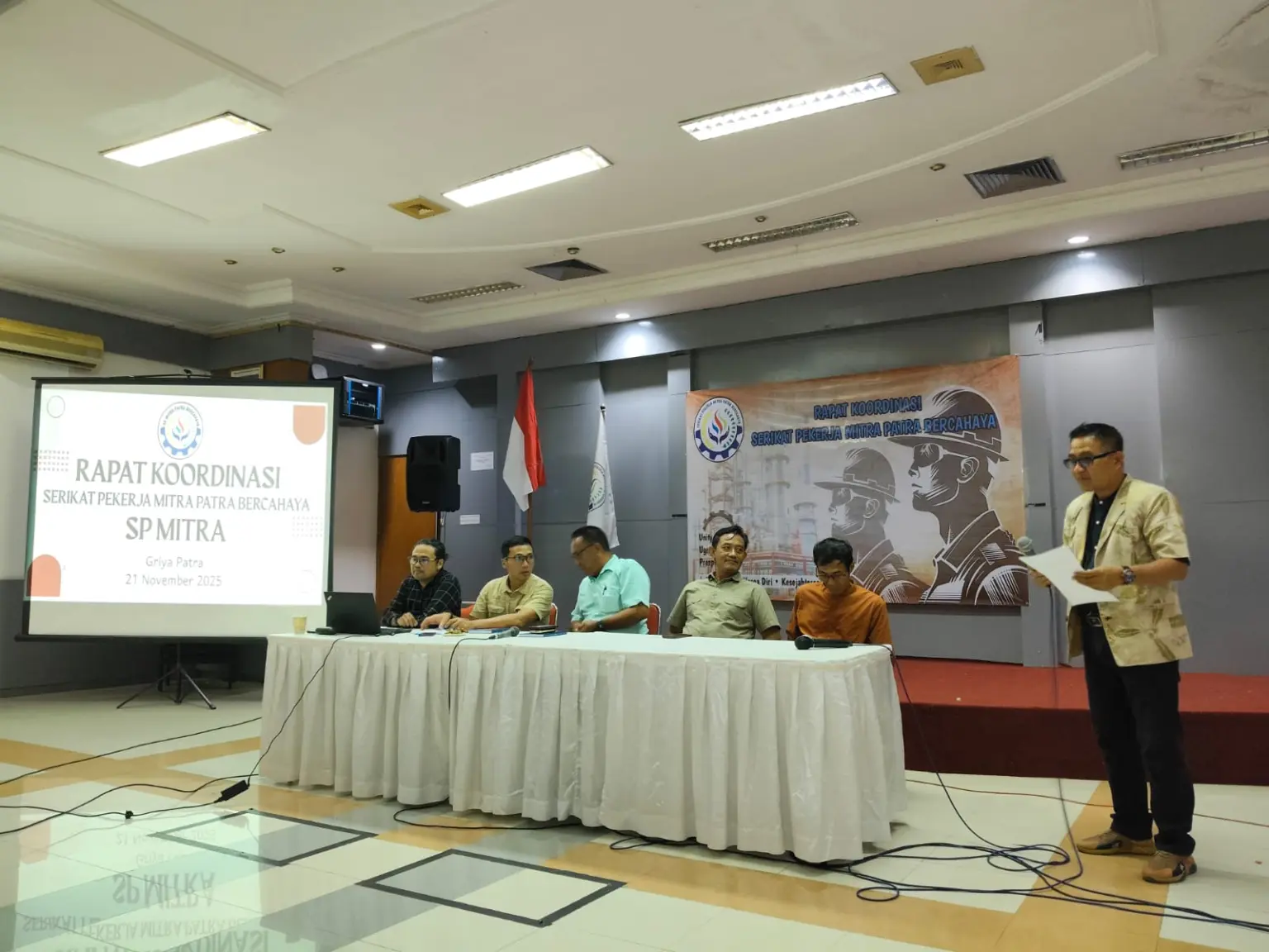 Sp mitra patra bercahaya union busting kilang cilacap