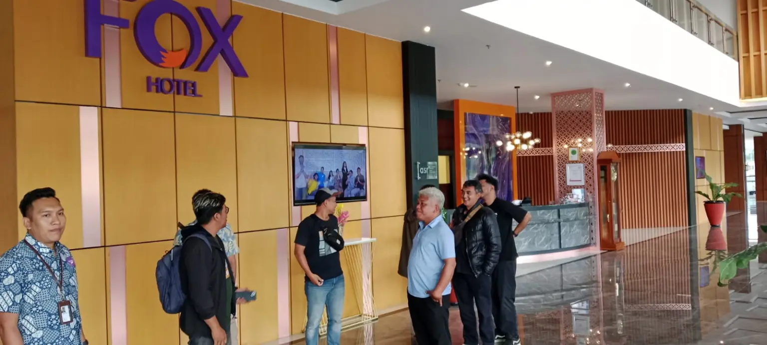 Fox Harris Hotel merupakan satu hotel dan penginapan terbaik di Banjarnegara