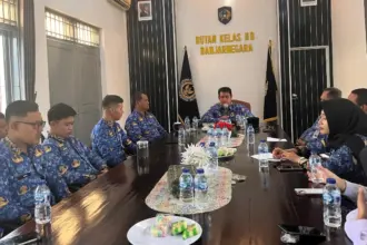 Rapat koordinasi terkait program pembinaan