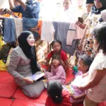 Bunda PAUD saat melakukan trauma healing