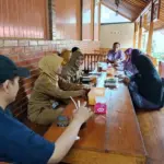 Kunjungan SMAN 1 Sigaluh ke Mapung Gagot