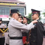 Anggota Polres Terima Penghargaan Pengabdian