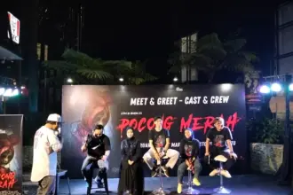 Crew film pocong merah