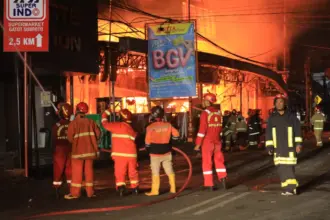 Damkar kilang pertamina cilacap rita pasaraya