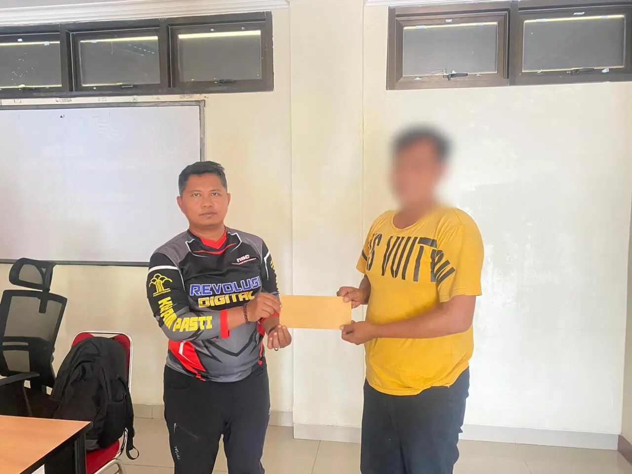 WBP Tamping Lapas Nirbaya Nusakambangan bebas dan mendapat premi. (Lapas Nirbaya).