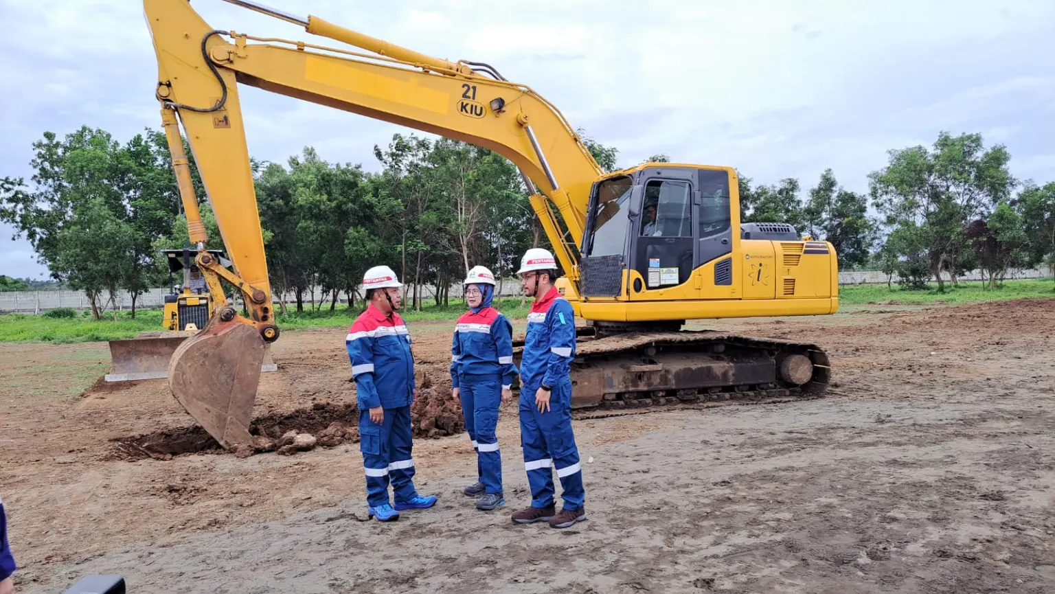 Proses Groundbreaking Proyek Hilirisasi Pertamina di Kilang Cilacap. (Faiz Ardani).