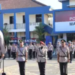 Kapolresta Cilacap Kombes Pol Budi Adhy Buono saat melantik tiga pejabat baru. (Polresta Cilacap).