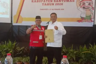 Penetapan Nungky Harry Rachmat sebagai Ketua PMI Banyumas 2026-2031 dalam Muskab, Minggu (8/2/2026).
