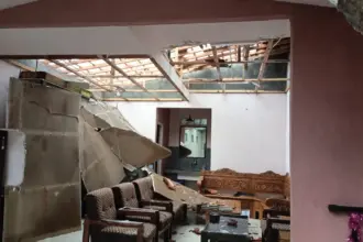 Sdn 1 sambirata cilongok banyumas puting beliung