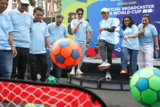 Sekda Jateng lakukan TVRI Kick Off Piala Dunia 2026.
