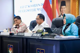 Rapat bersama pemerintah pusat dan daerah terkait program 3 juta rumah