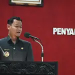 Bupati Purbalingga, Fahmi Muhammad Hanif saat menyampaikan pandangan tentang Raperda perlindungan anak pada sidang pembahasan Raperda Purbalinga, Selasa (17/3/2026). (Foto: Humas Pemkab Purbalingga)