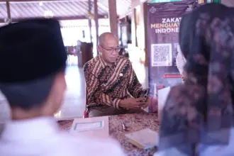 Gerakan cinta zakat bupati banyumas