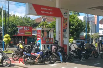 Isu kenaikan harga bbm di banjarnegara