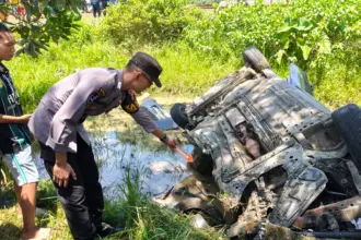 Kecelakaan kereta api kesugihan cilacap