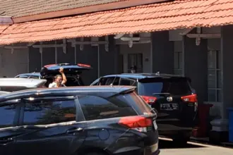 Kpk geledah kantor bupati cilacap