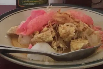 Kupat Tahu Hj. sapen