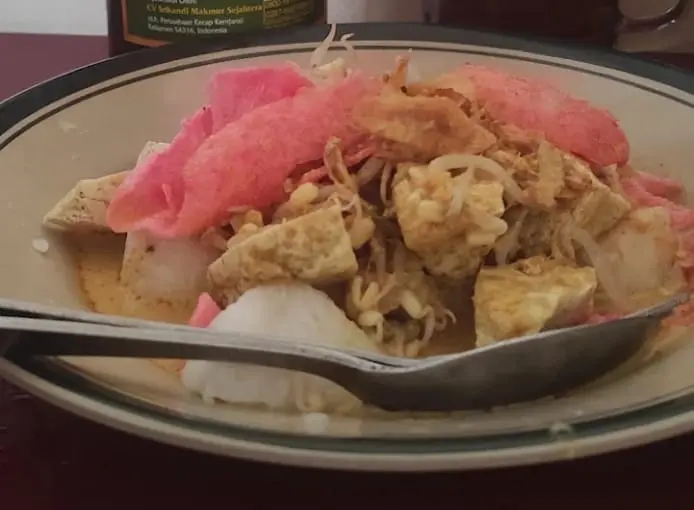 Kupat Tahu Hj. sapen