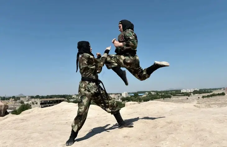 Ninja Wanita Iran